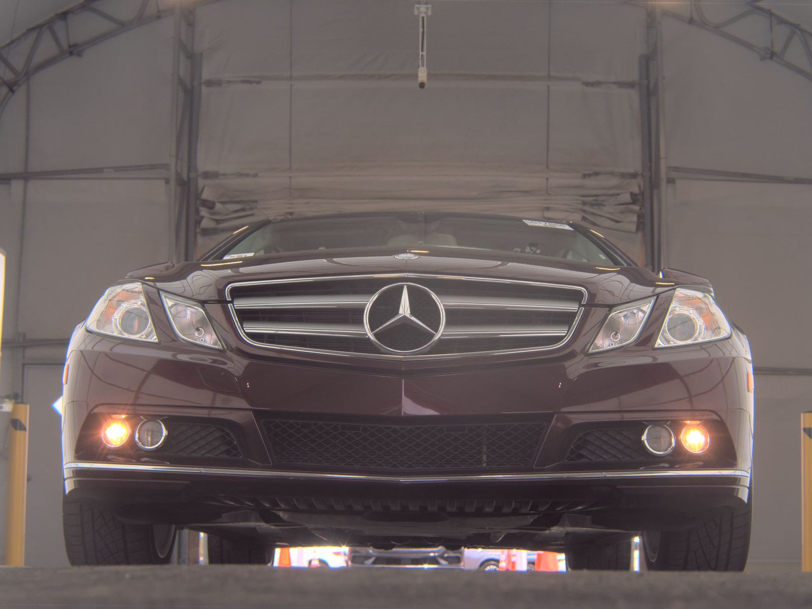 MERCEDES-BENZ E-CLASS - 4