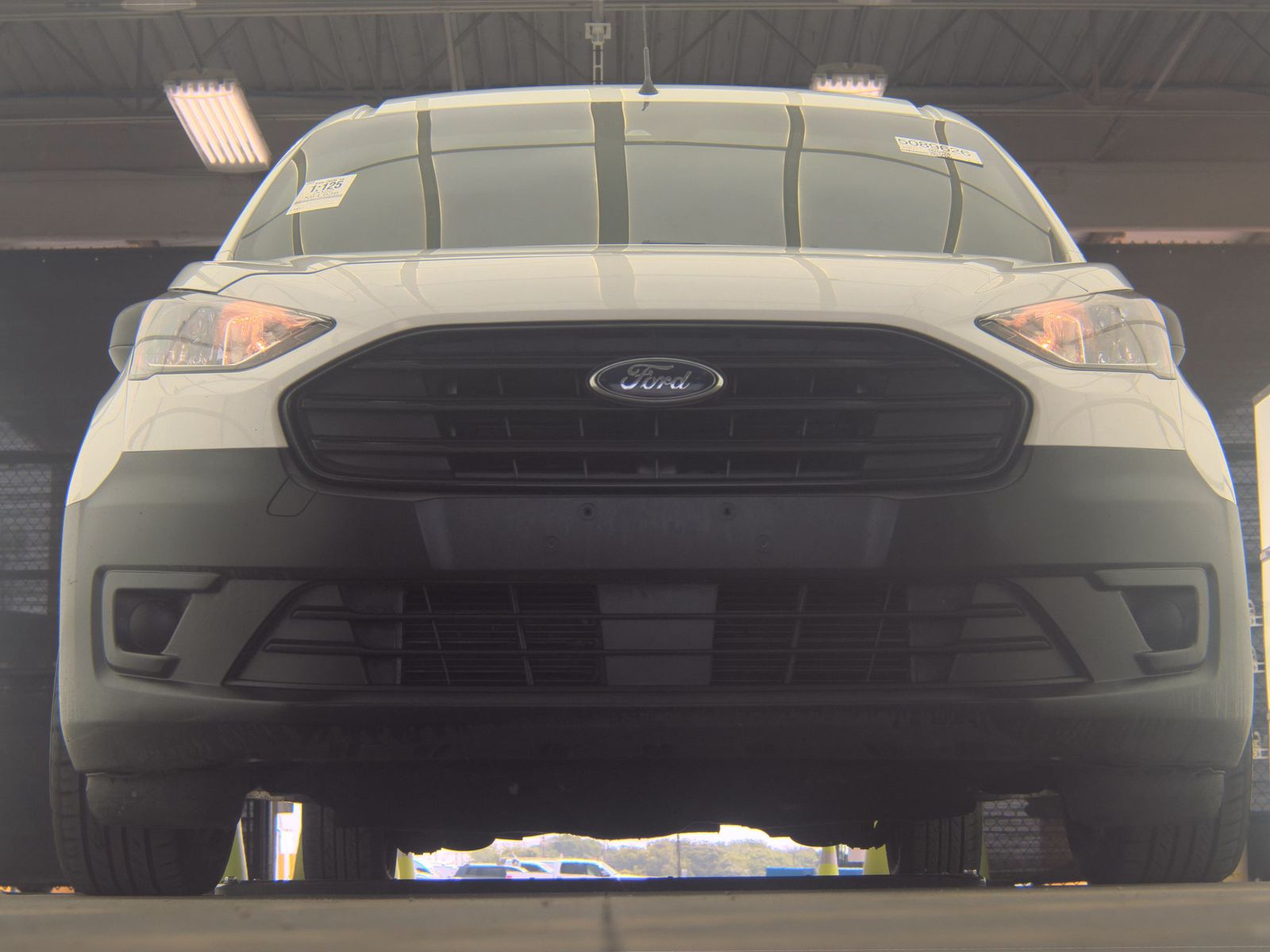FORD TRANSIT CONNECT - 4