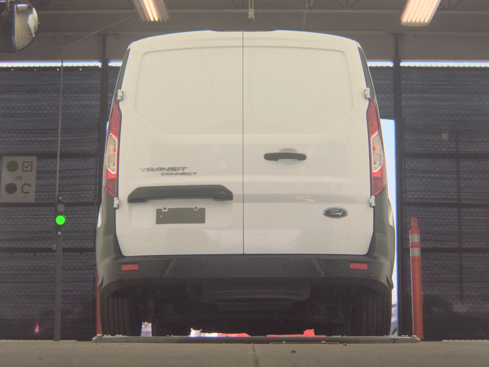 FORD TRANSIT CONNECT - 8