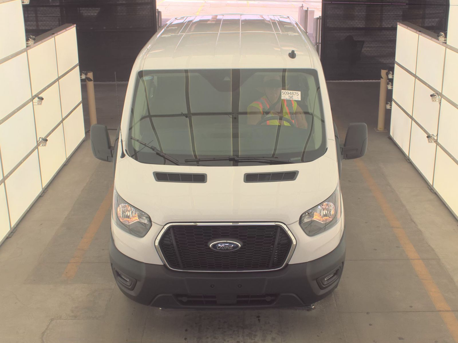 FORD TRANSIT 250 - 3
