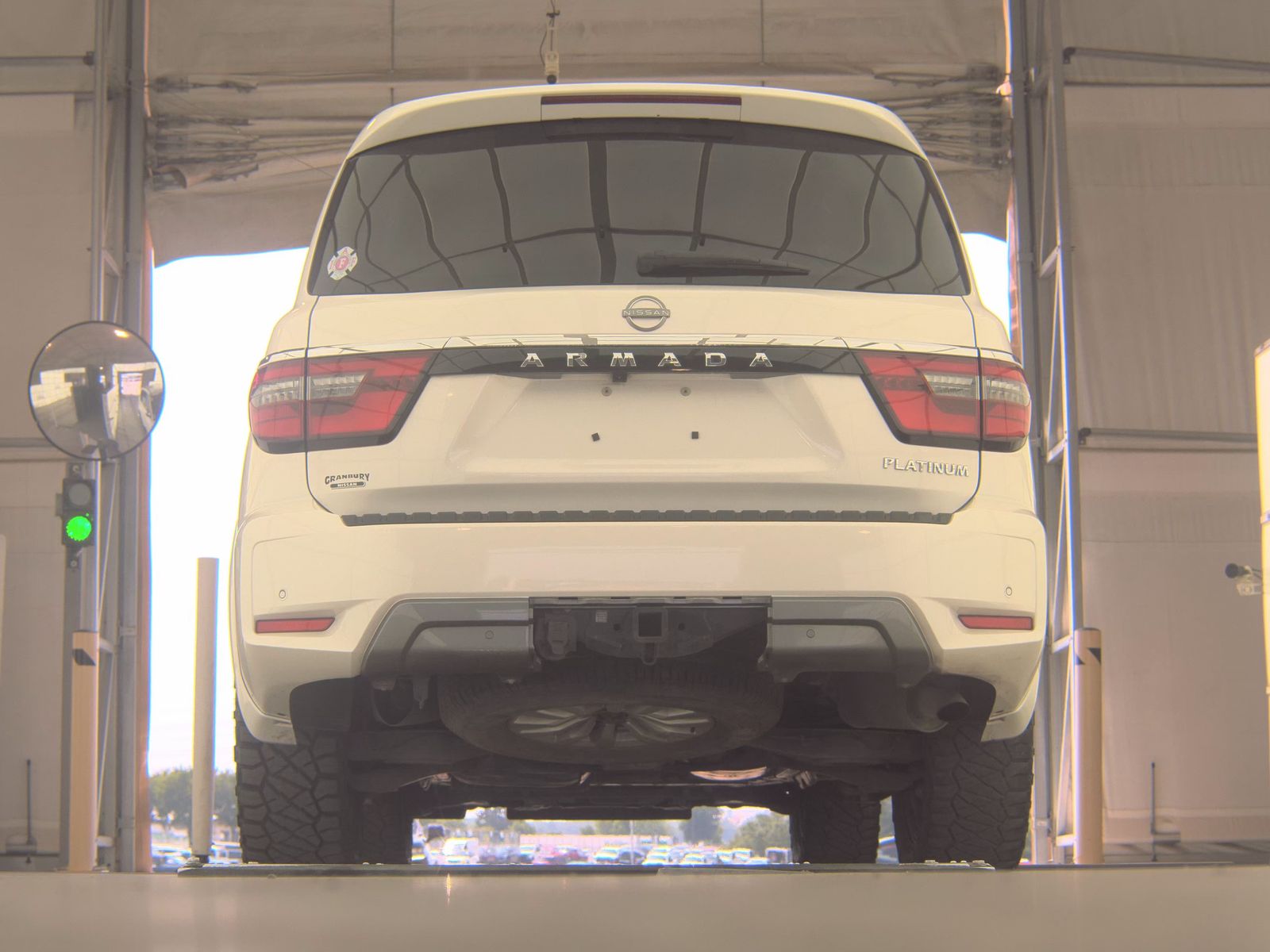NISSAN ARMADA - 8