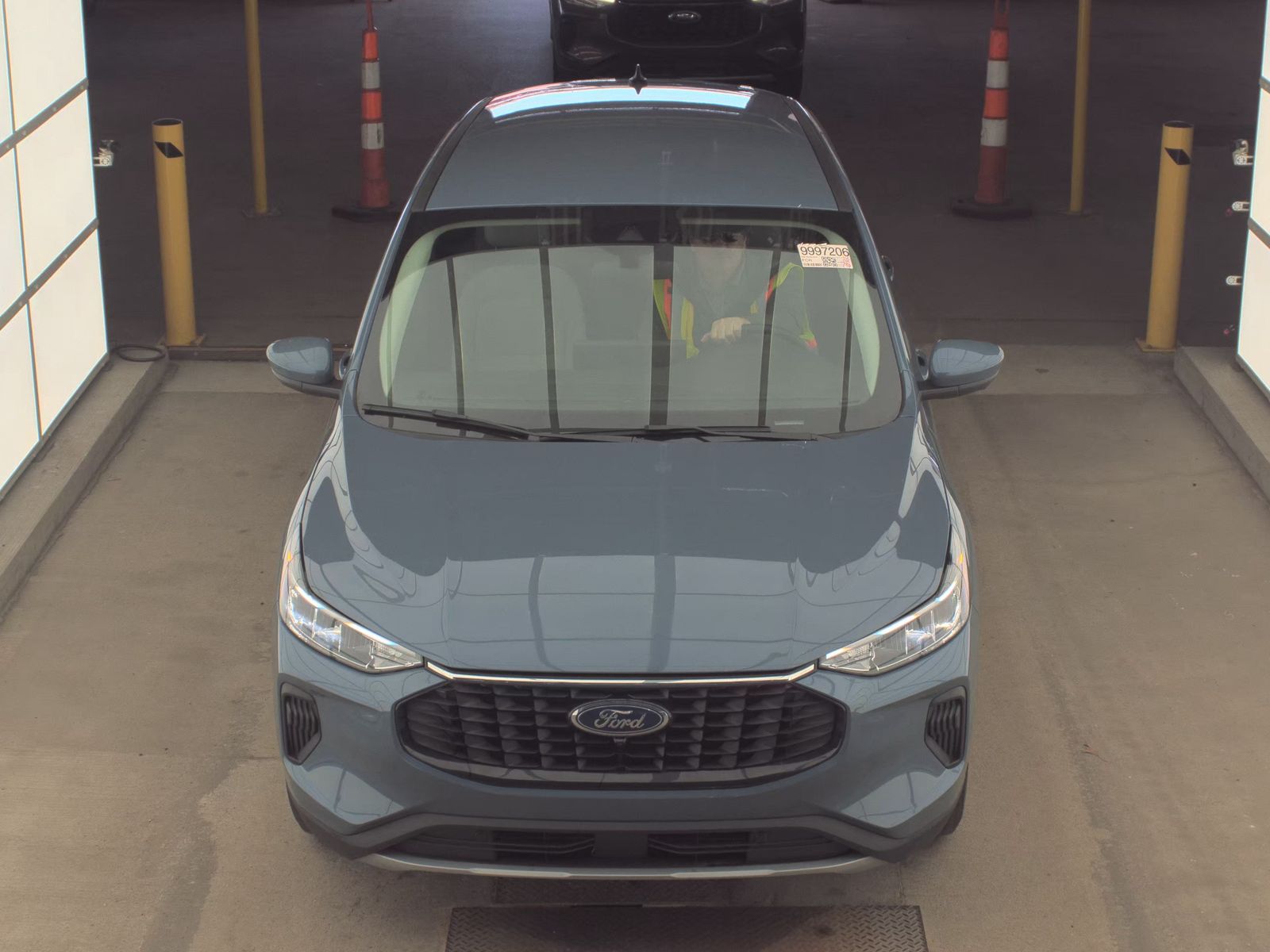 FORD ESCAPE - 3