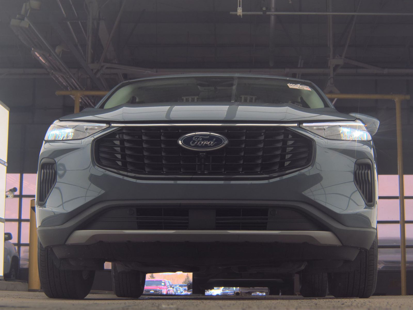 FORD ESCAPE - 4