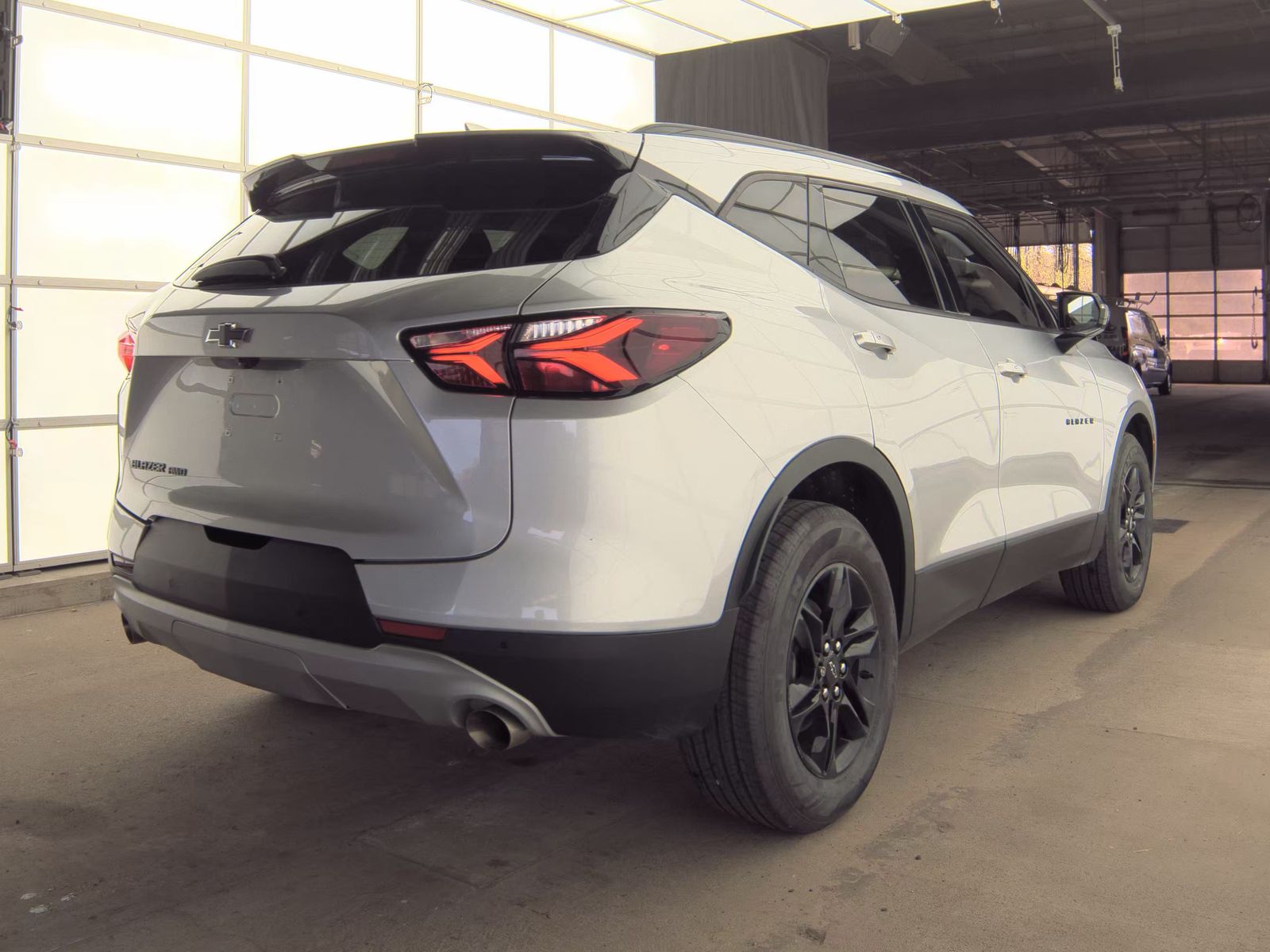 CHEVROLET CAMARO - 6