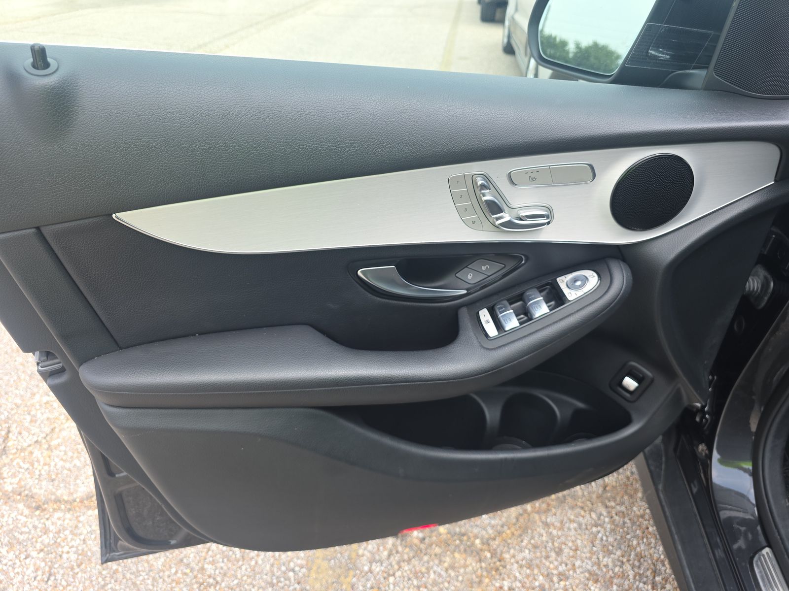 MERCEDES-BENZ GLC-CLASS - 10