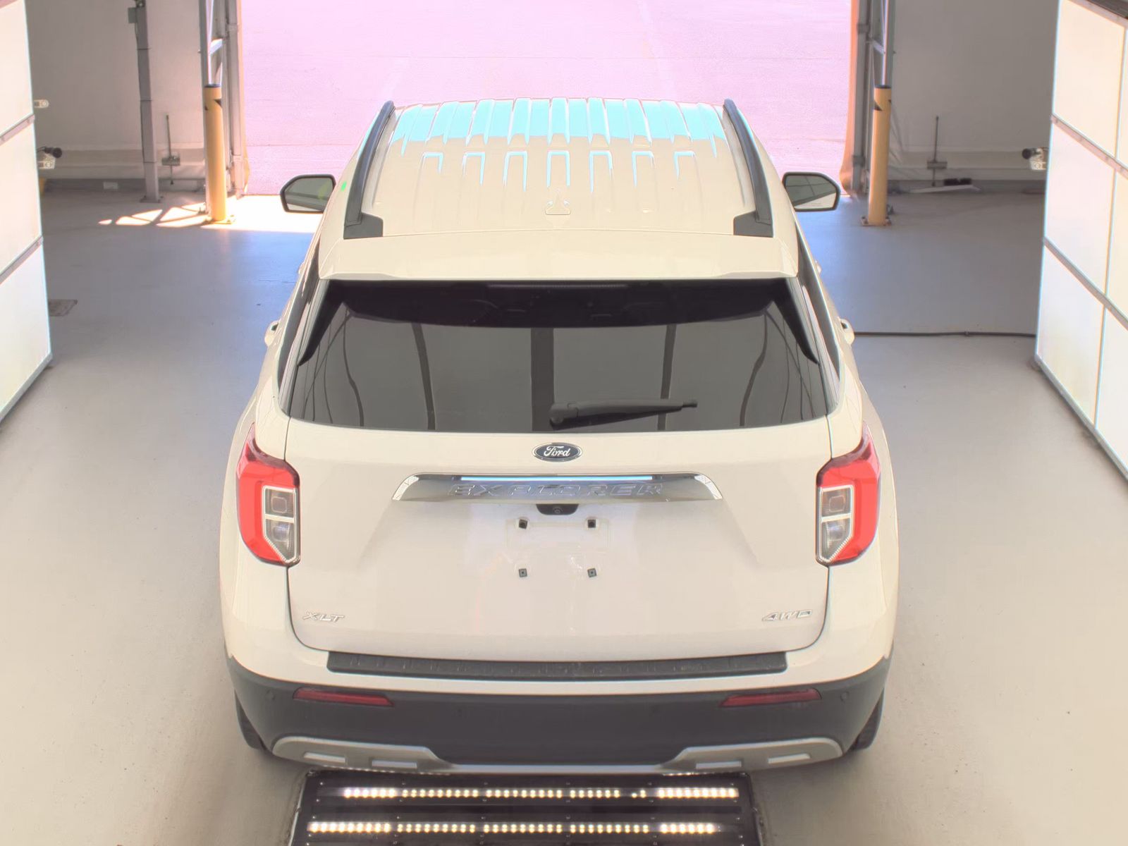 FORD EXPLORER - 7
