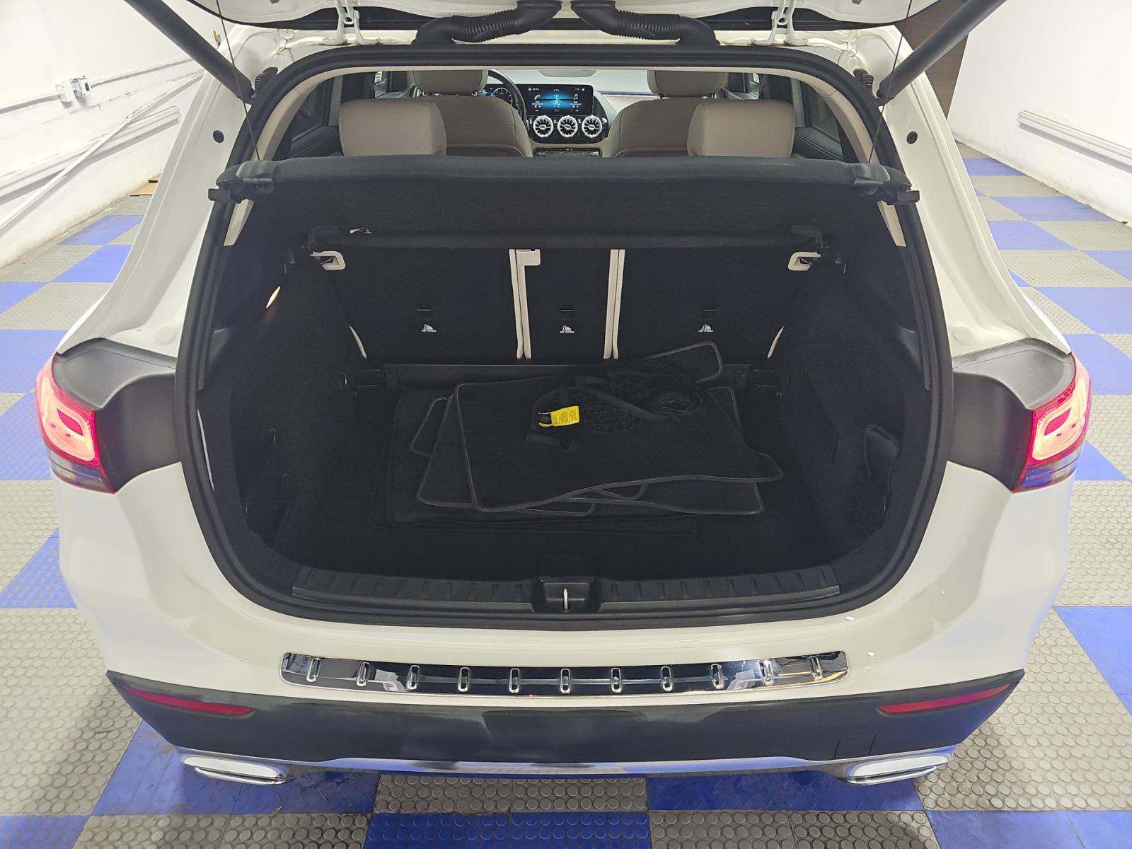 MERCEDES-BENZ GLA-CLASS - 9