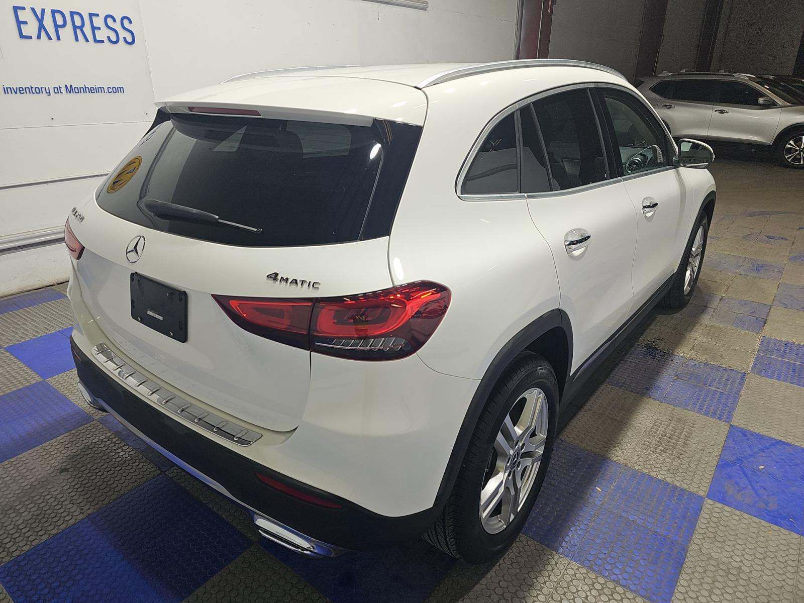 MERCEDES-BENZ GLA-CLASS - 3