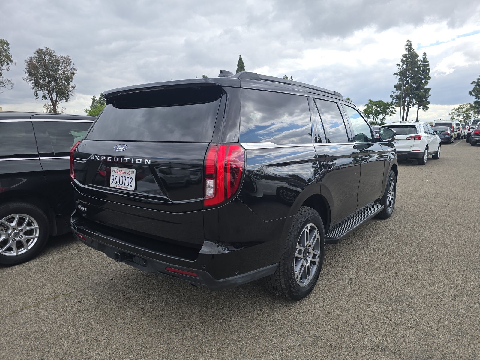 FORD EXPEDITION - 5