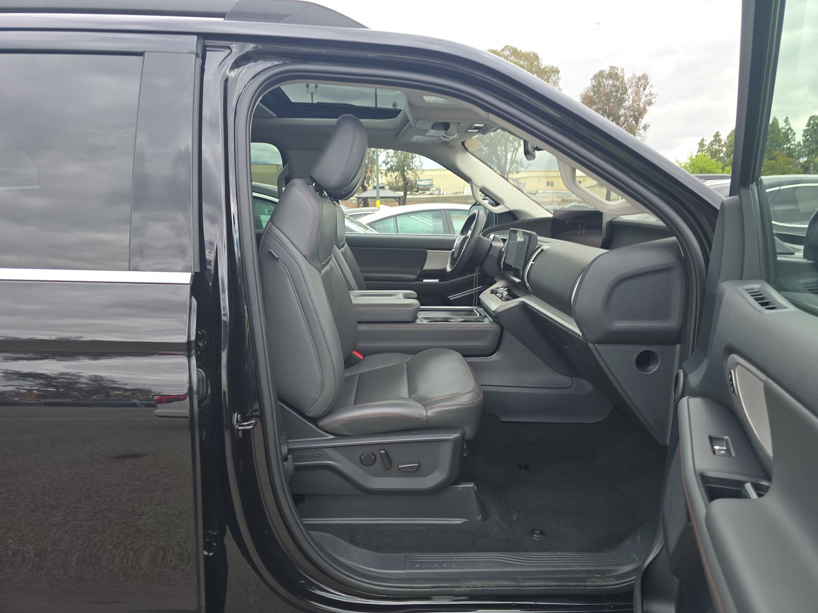 FORD EXPEDITION - 9