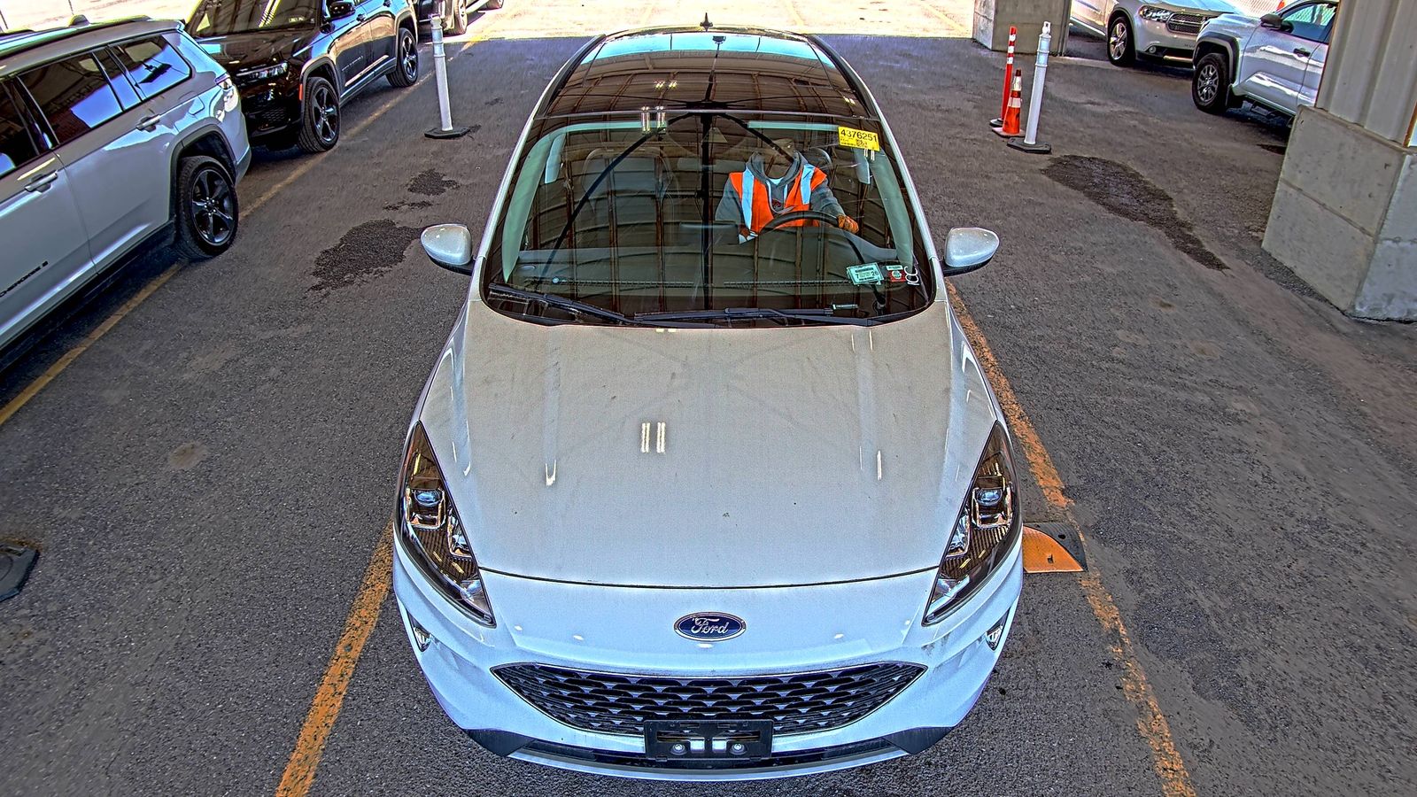 FORD ESCAPE - 3