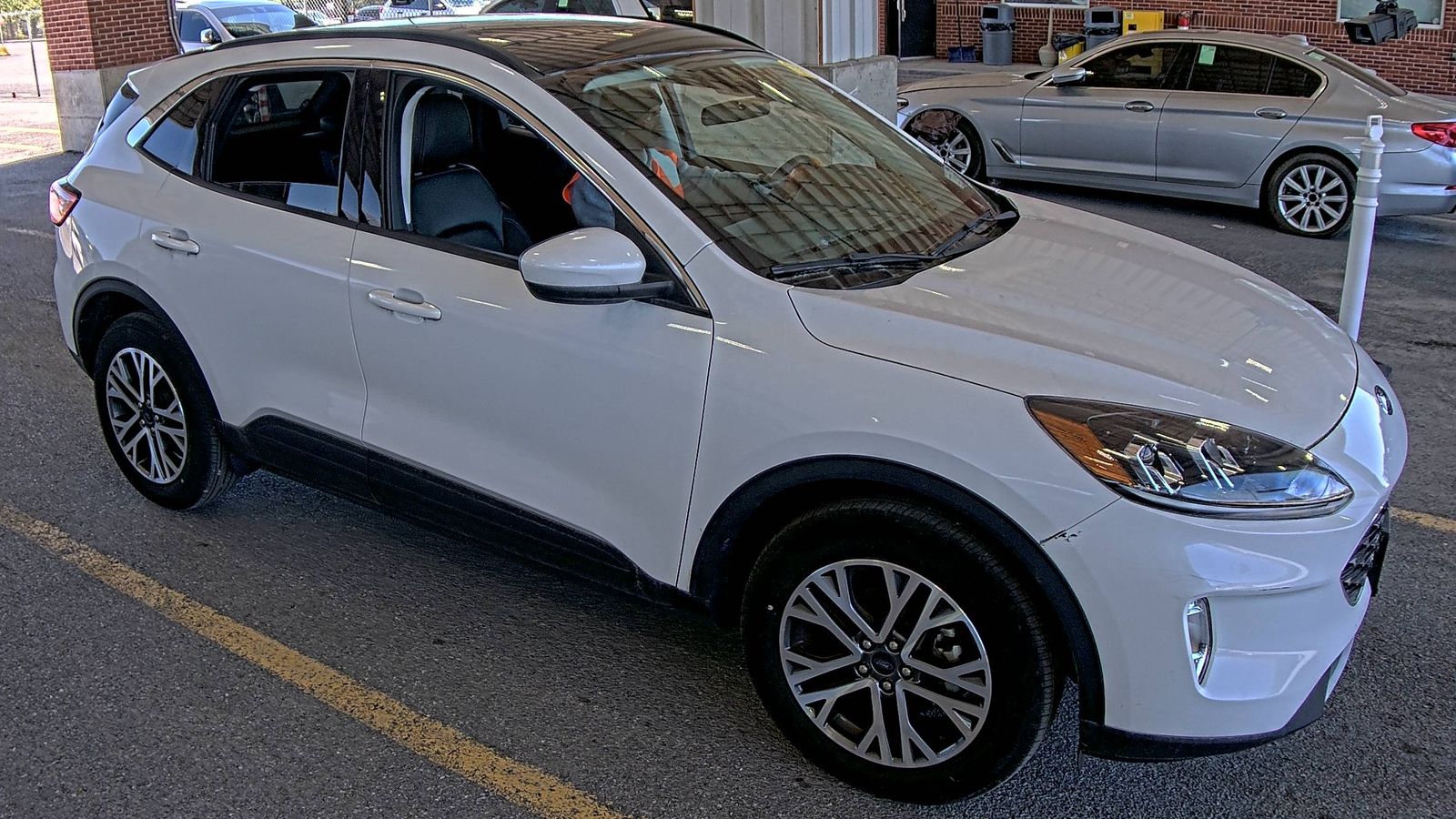 FORD ESCAPE - 4