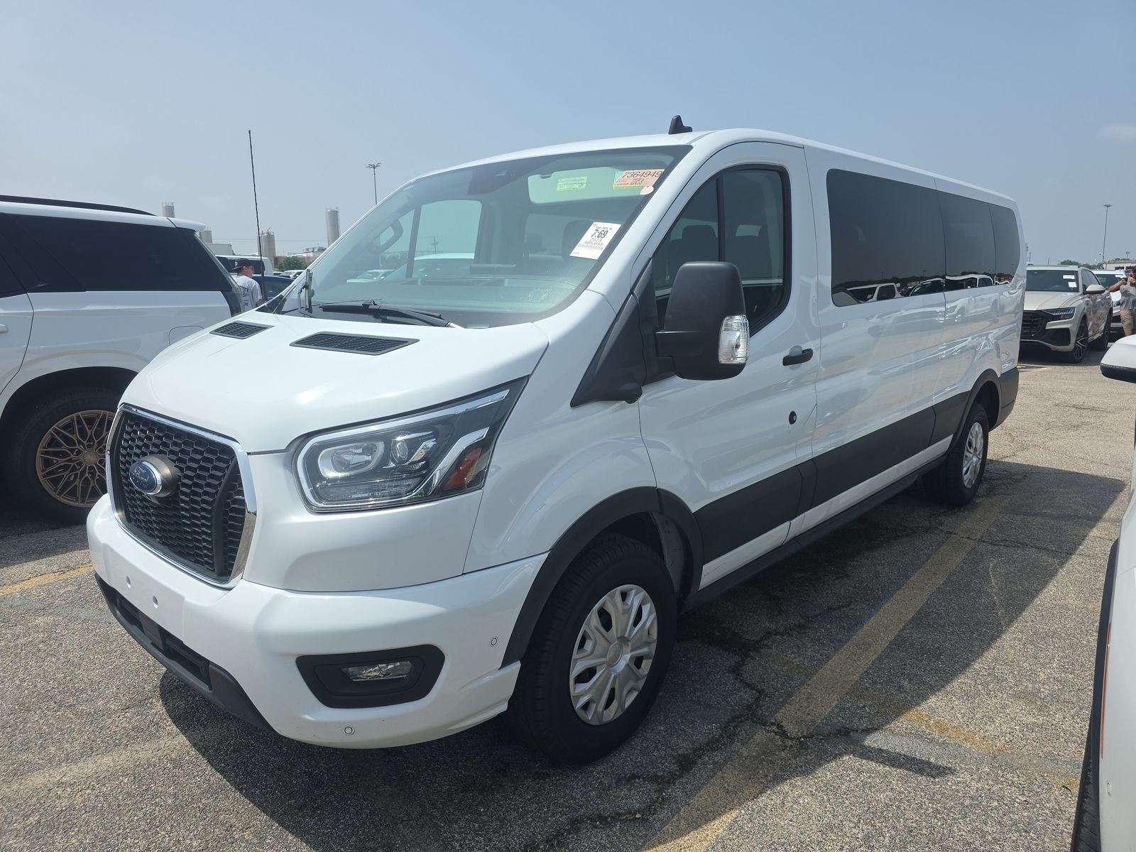 FORD TRANSIT 350 - 1