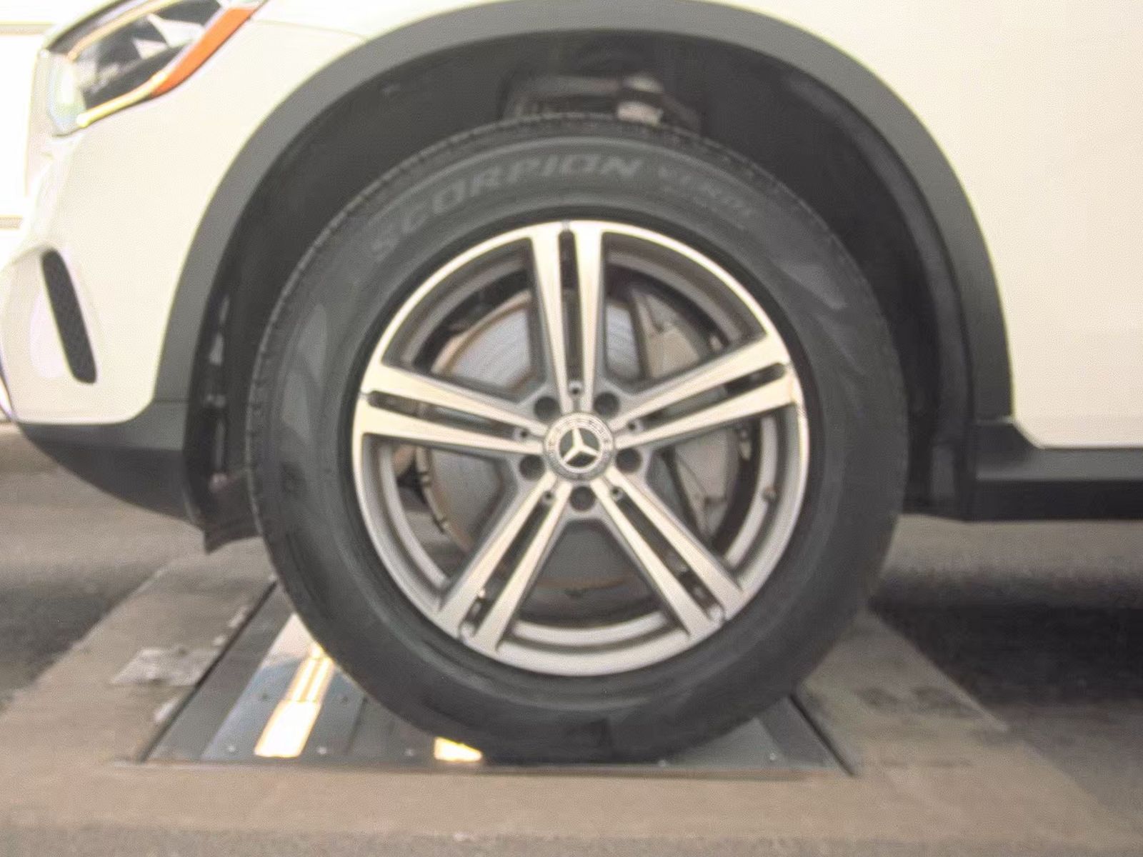 MERCEDES-BENZ GLC-CLASS - 10