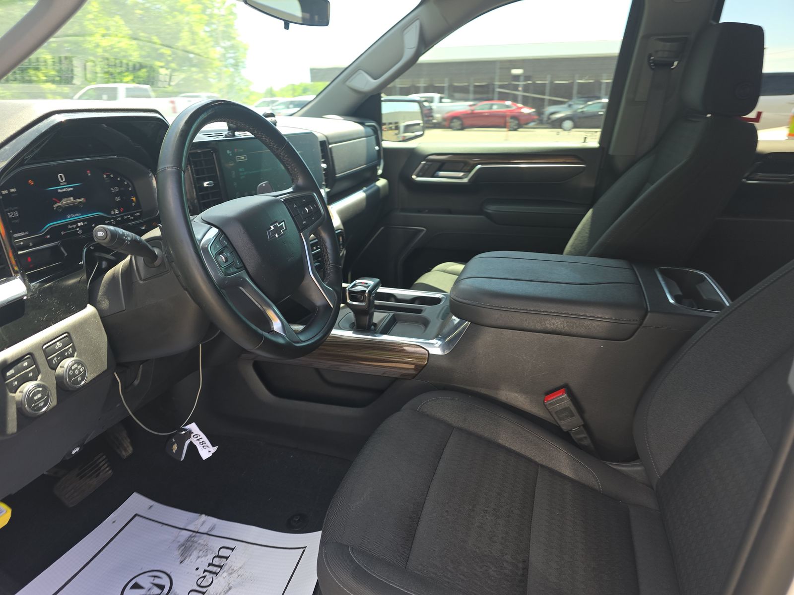 2023 Chevrolet Silverado 1500 RST AWD