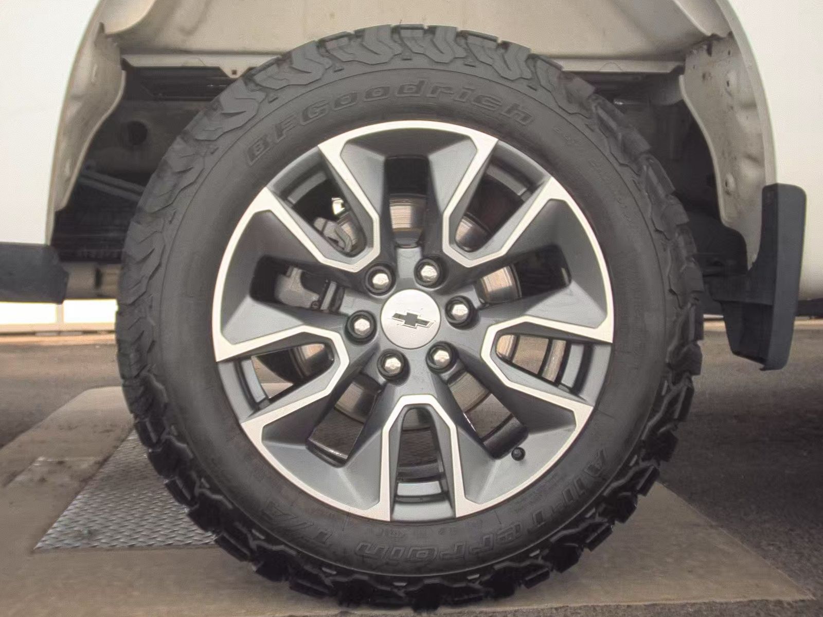 2023 Chevrolet Silverado 1500 RST AWD