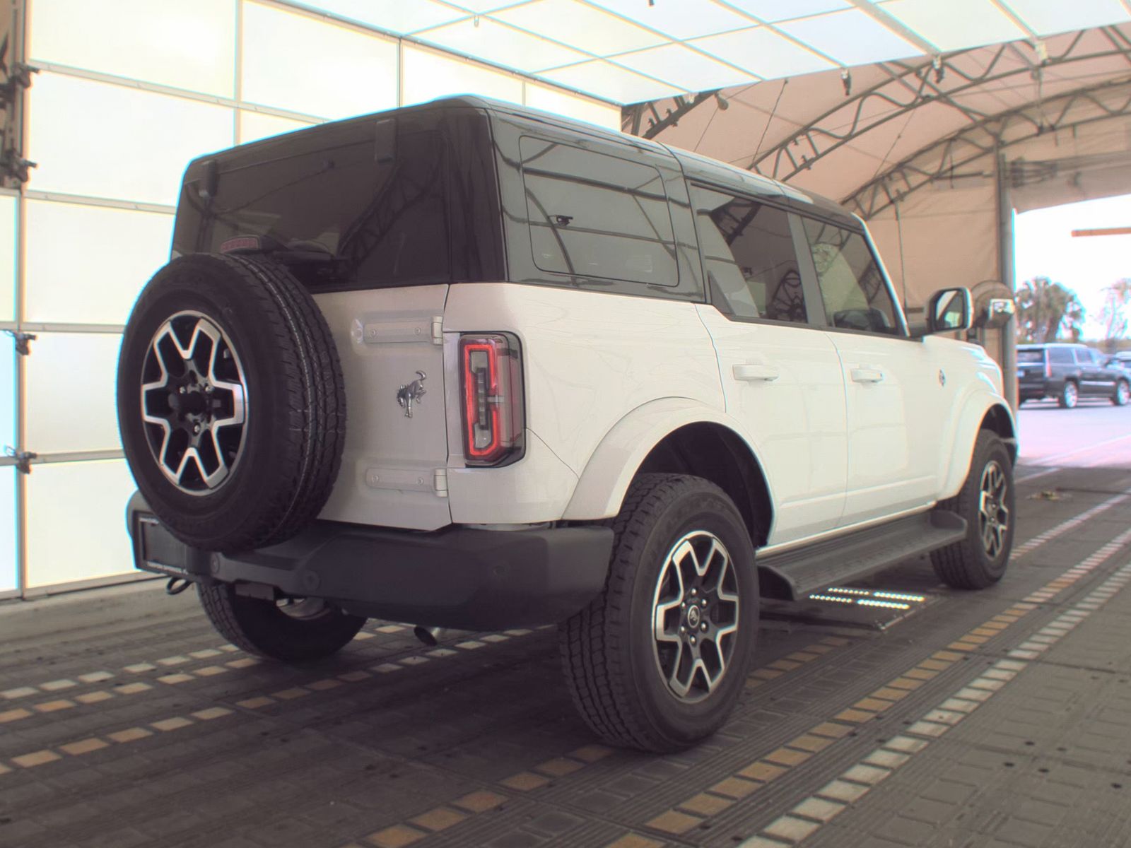 FORD BRONCO - 6