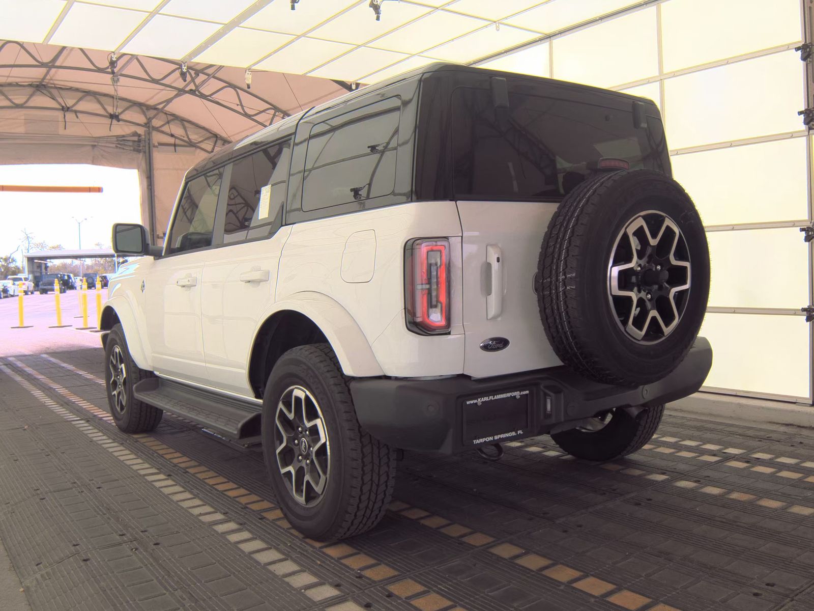 FORD BRONCO - 9