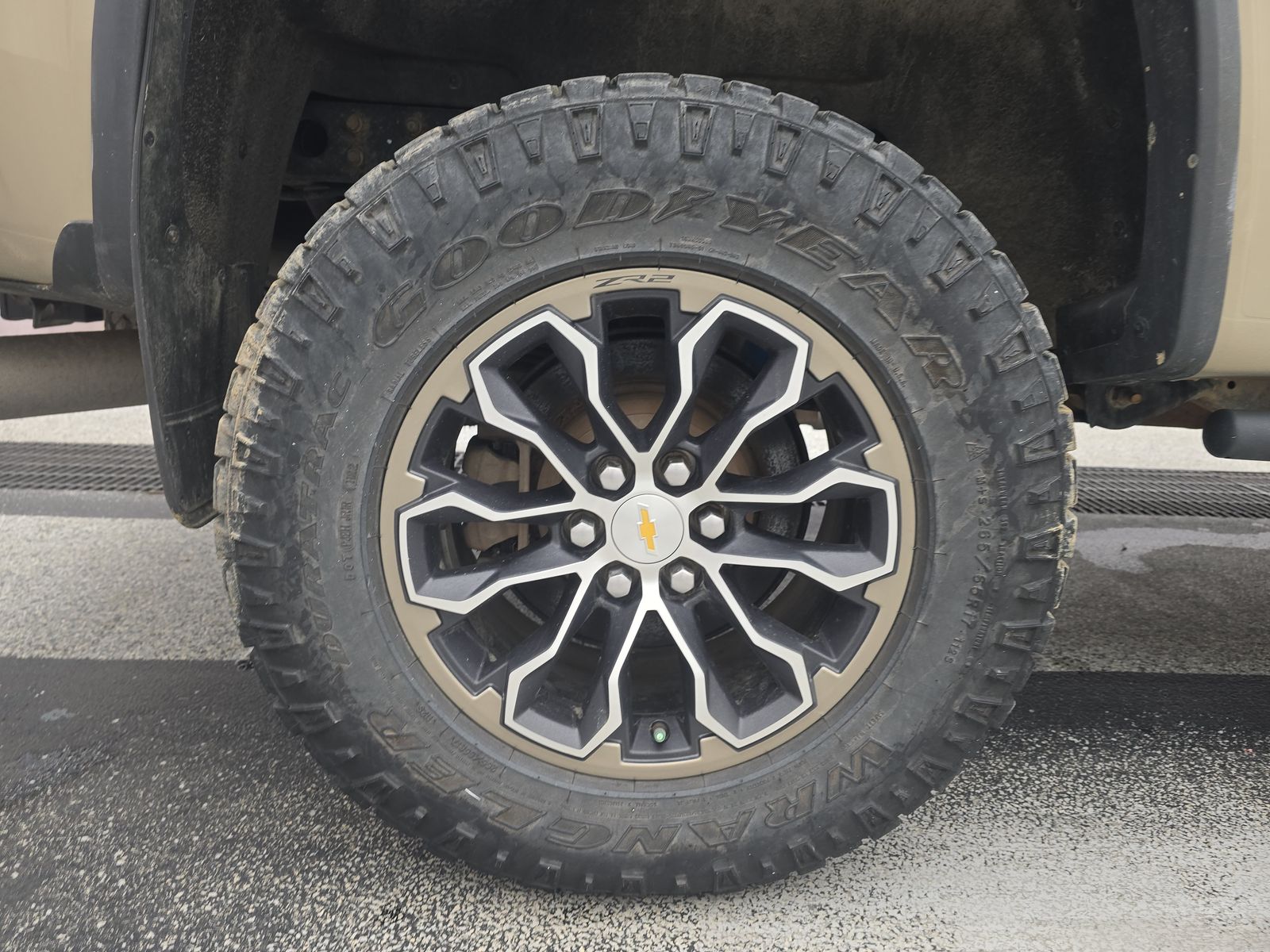 CHEVROLET SILVERADO - 6