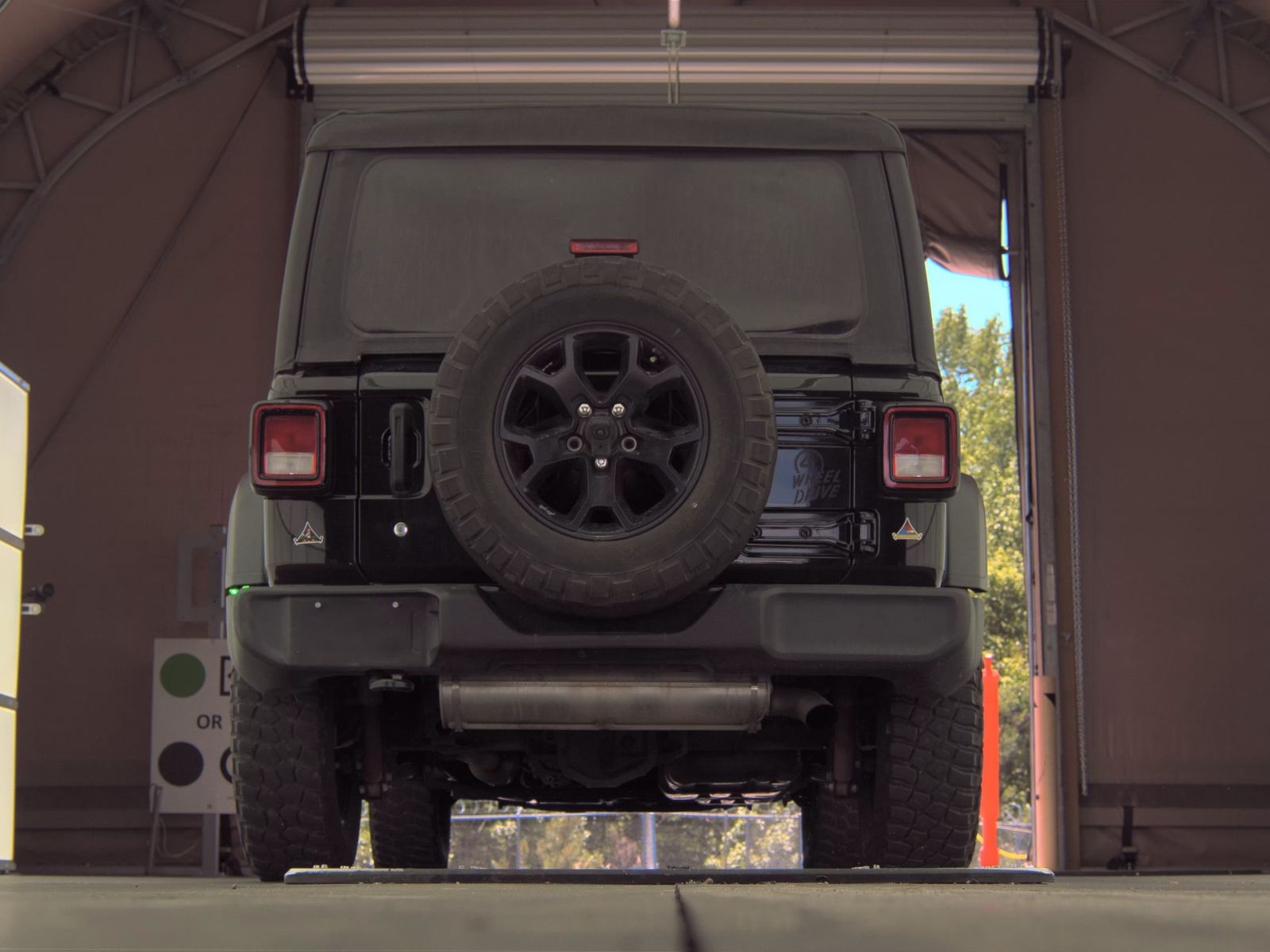 JEEP WRANGLER - 8