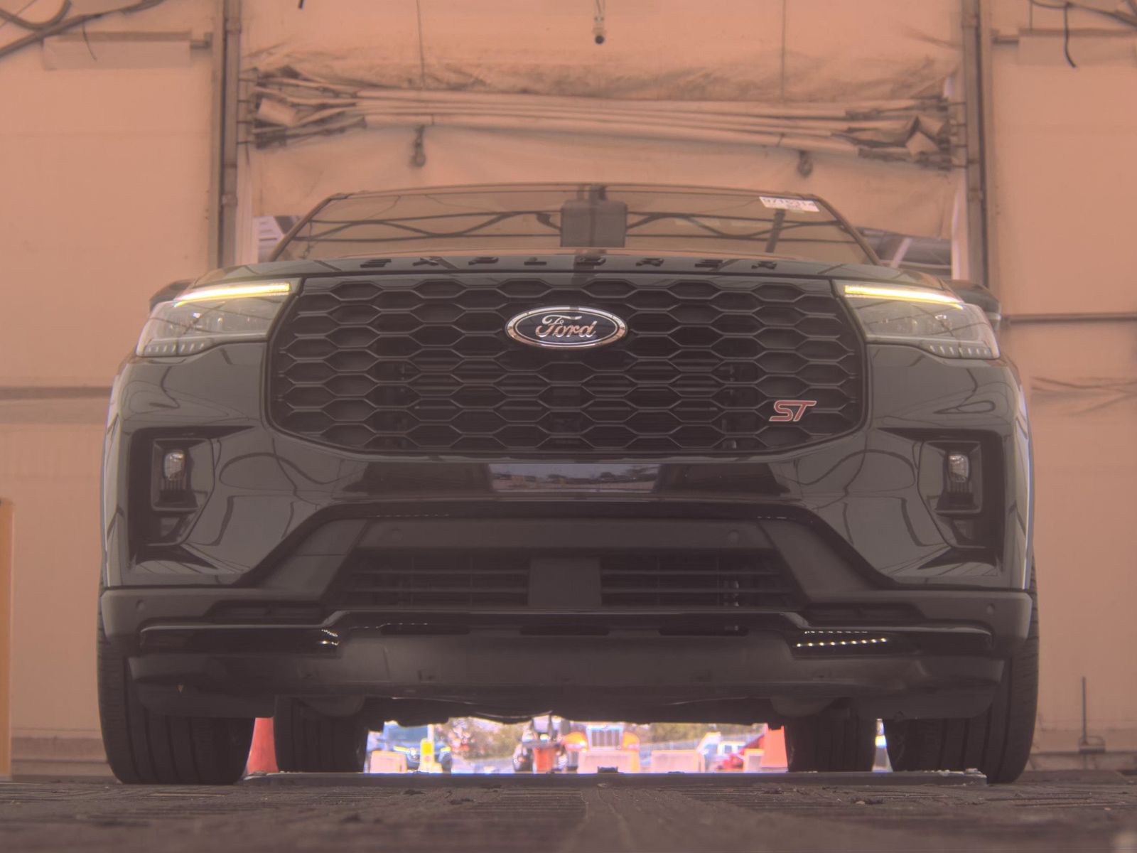 FORD EXPLORER - 4