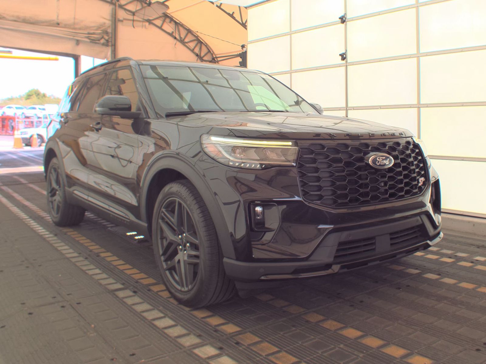 FORD EXPLORER - 5
