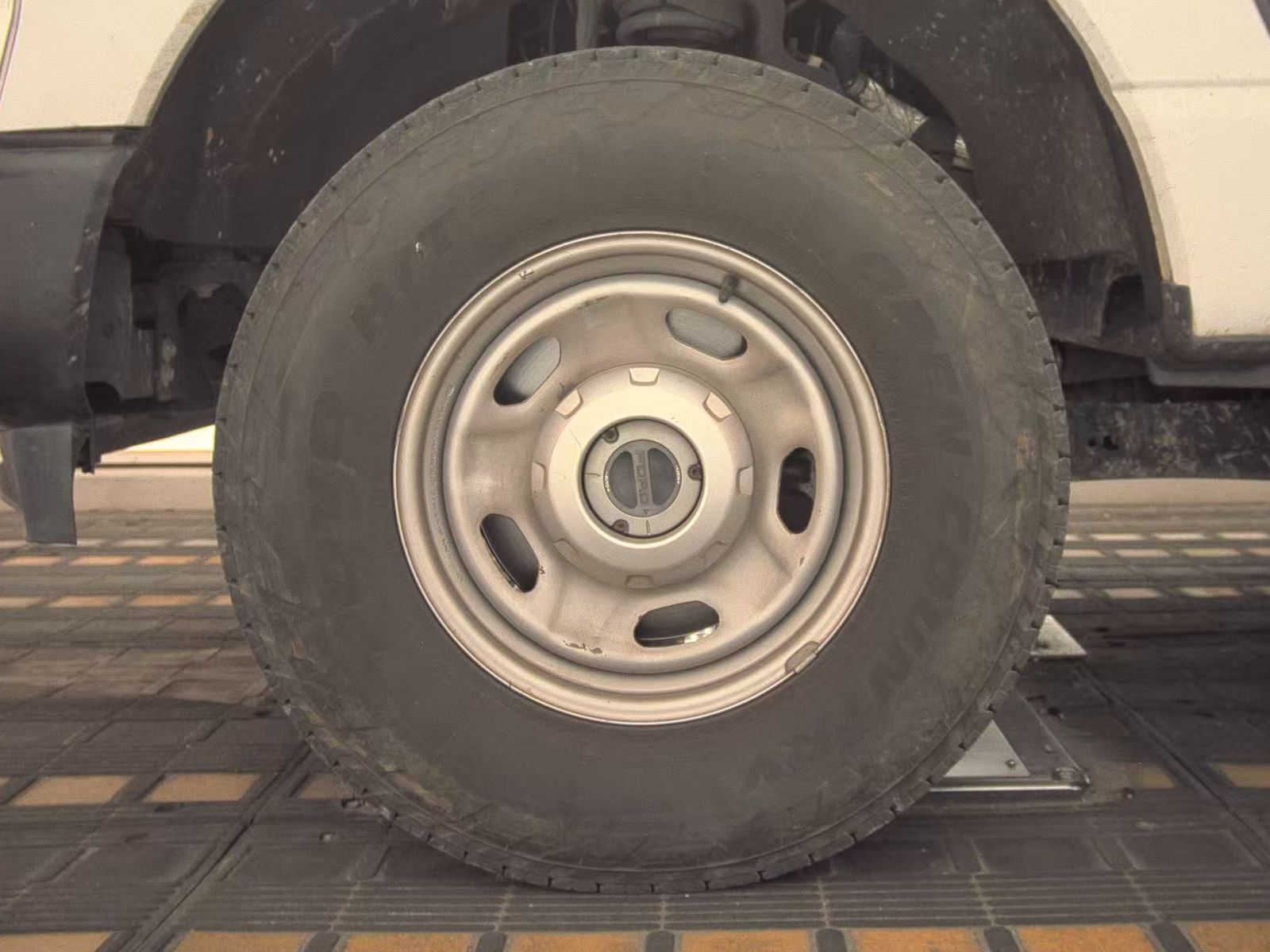 FORD F-250 - 10