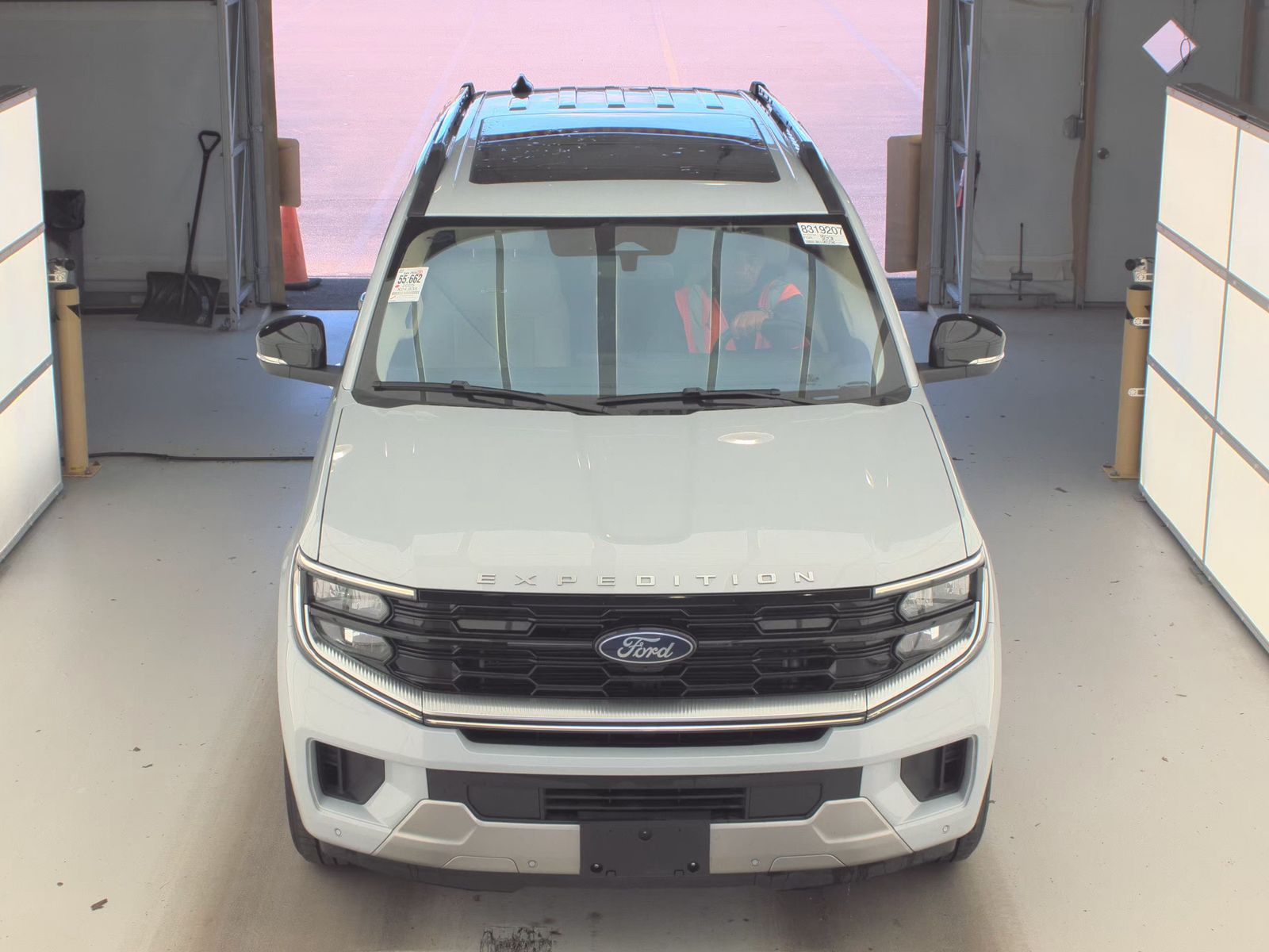 FORD EXPEDITION - 3