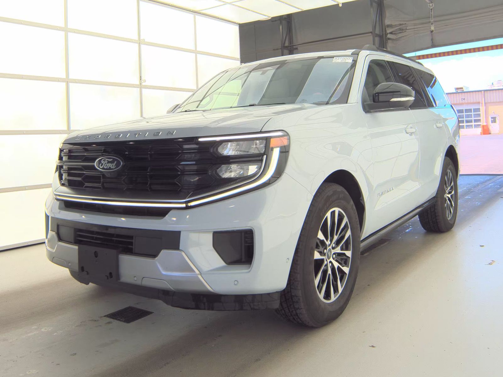 FORD EXPEDITION - 1