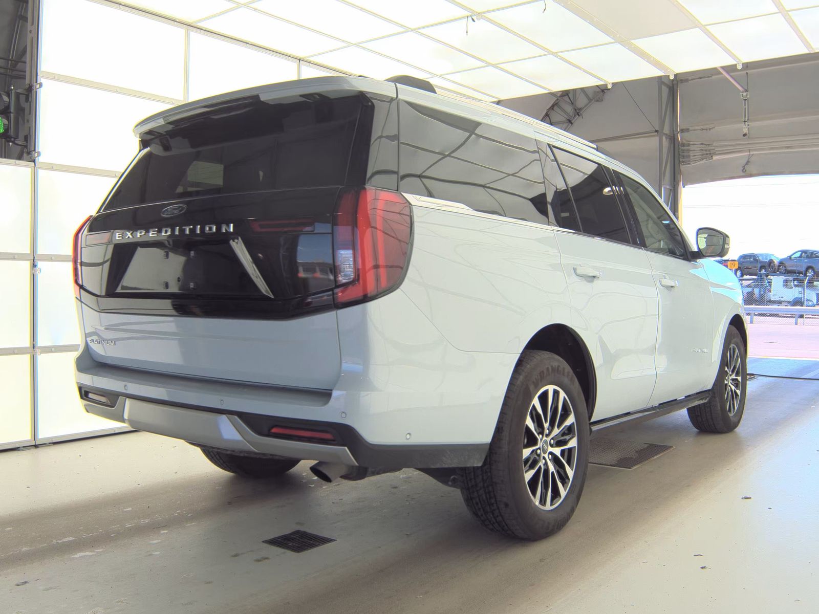 FORD EXPEDITION - 6