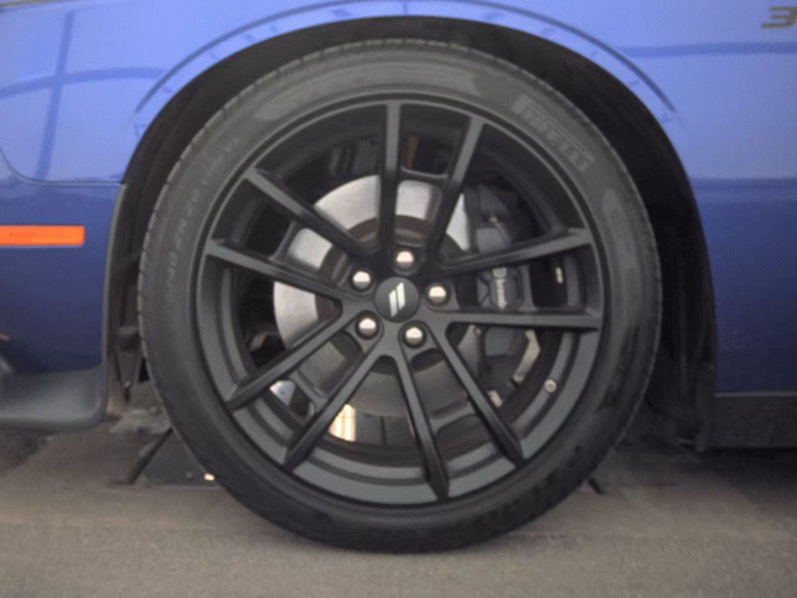 DODGE CHALLENGER - 10