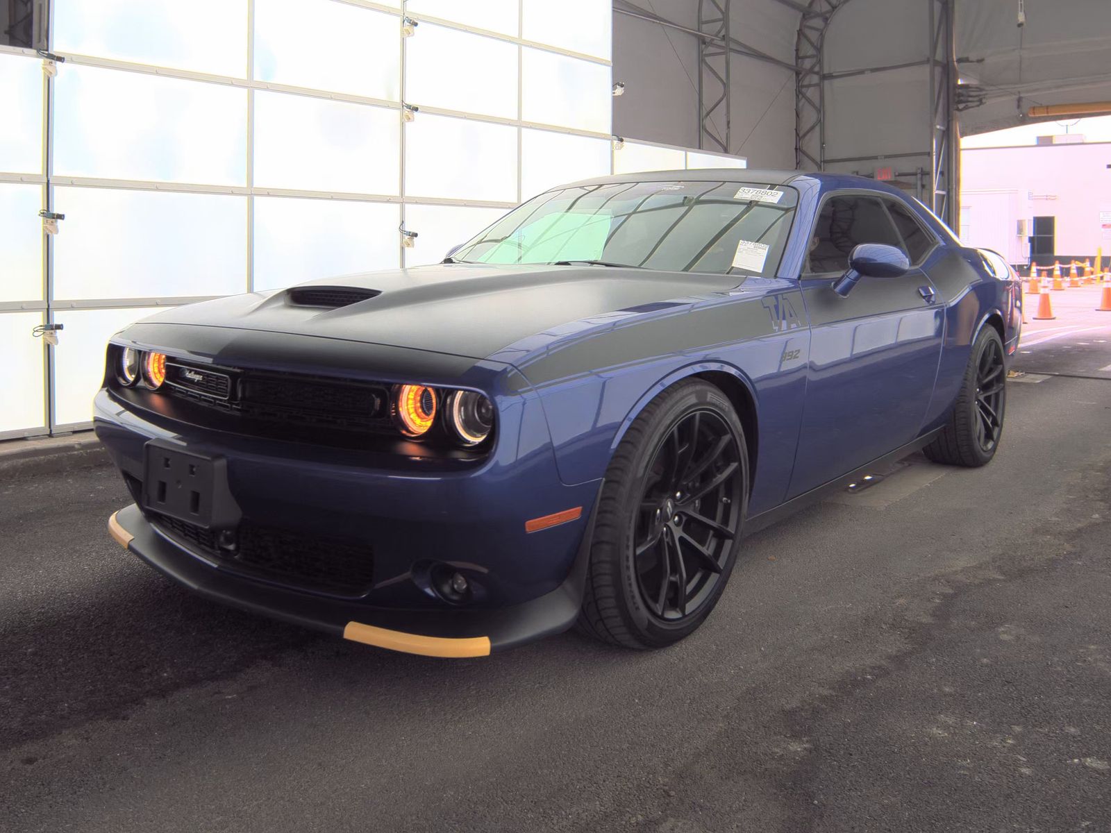 DODGE CHALLENGER - 1