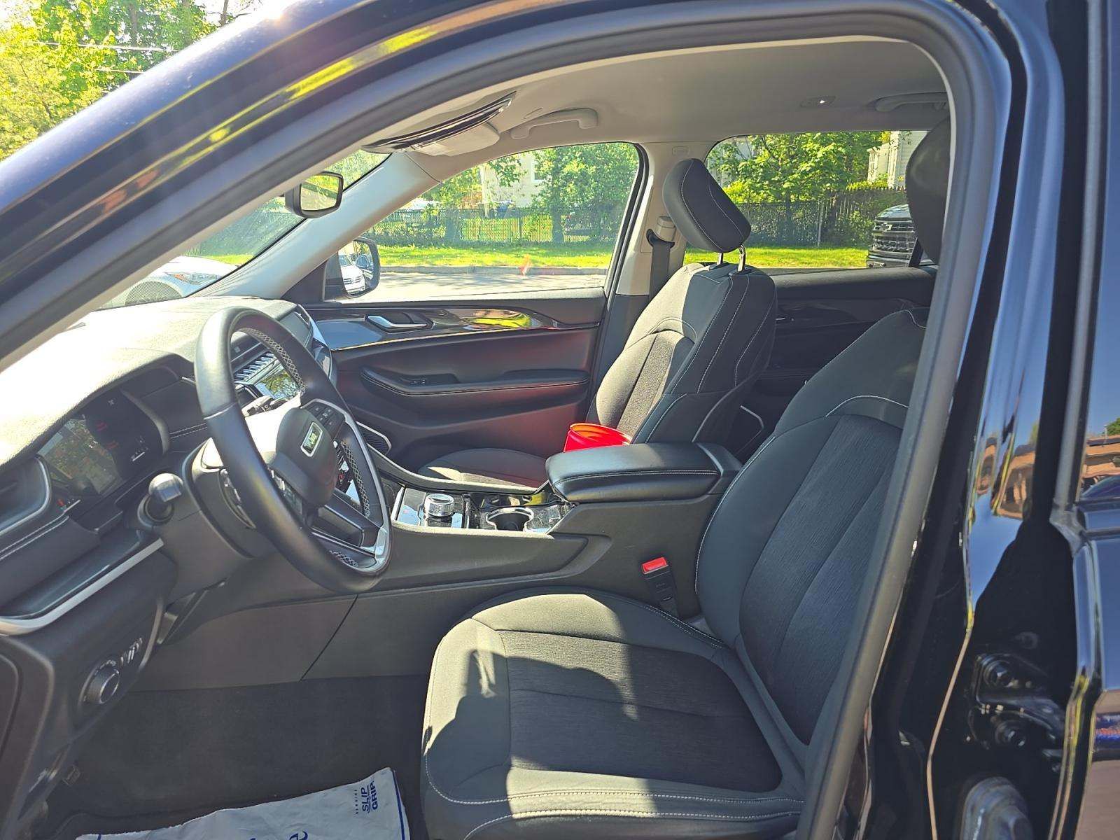 JEEP GRAND CHEROKEE - 5