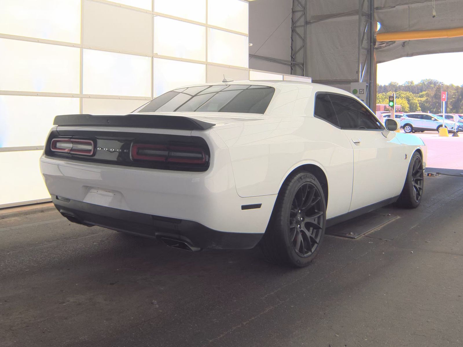 DODGE CHALLENGER - 6