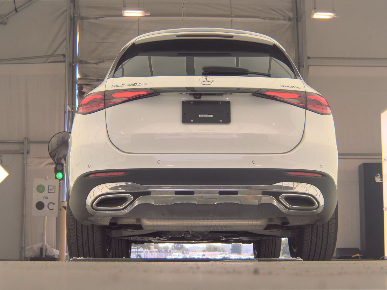 MERCEDES-BENZ GLC - 8