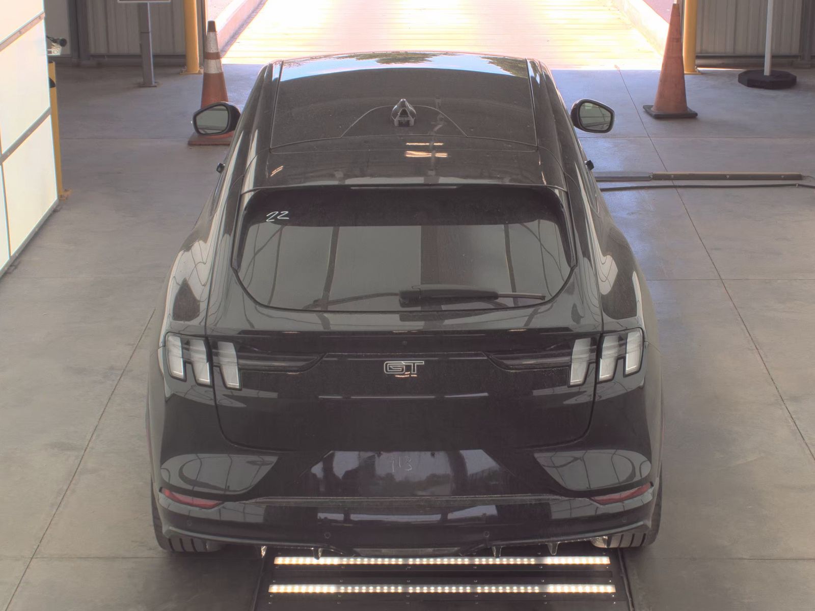 FORD MUSTANG MACH-E - 7
