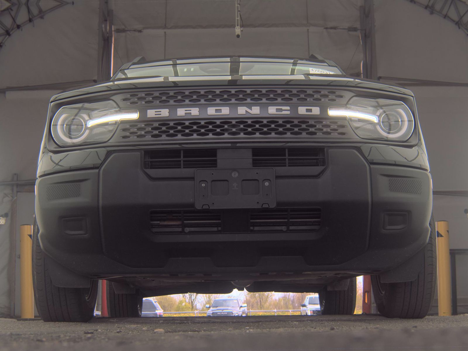 FORD BRONCO - 4