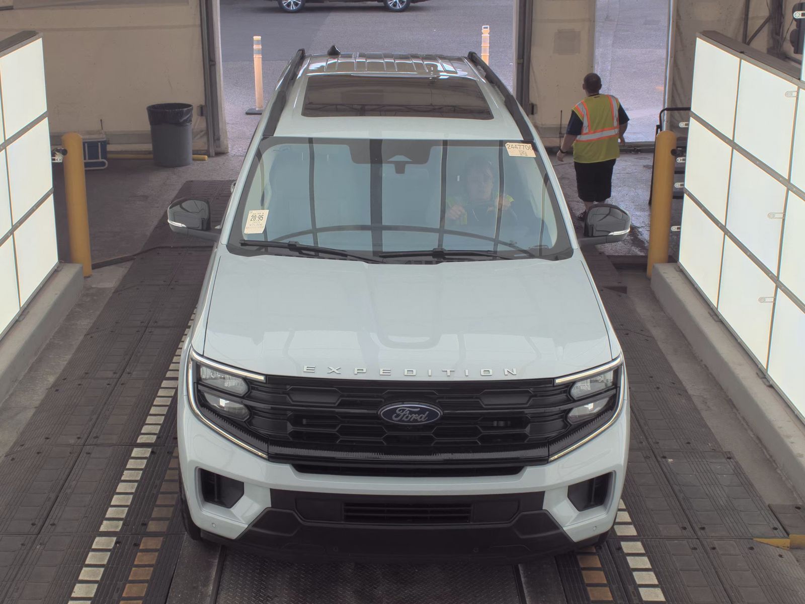 FORD EXPEDITION MAX - 3