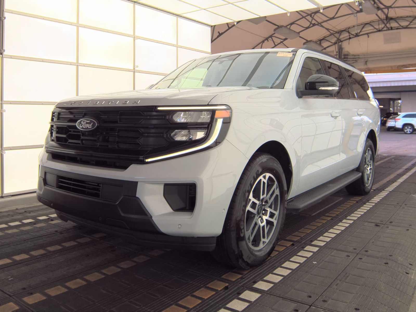 FORD EXPEDITION MAX - 1