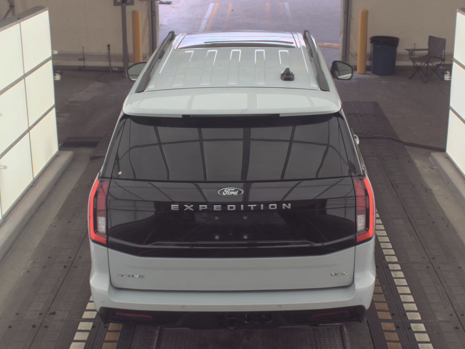 FORD EXPEDITION MAX - 7