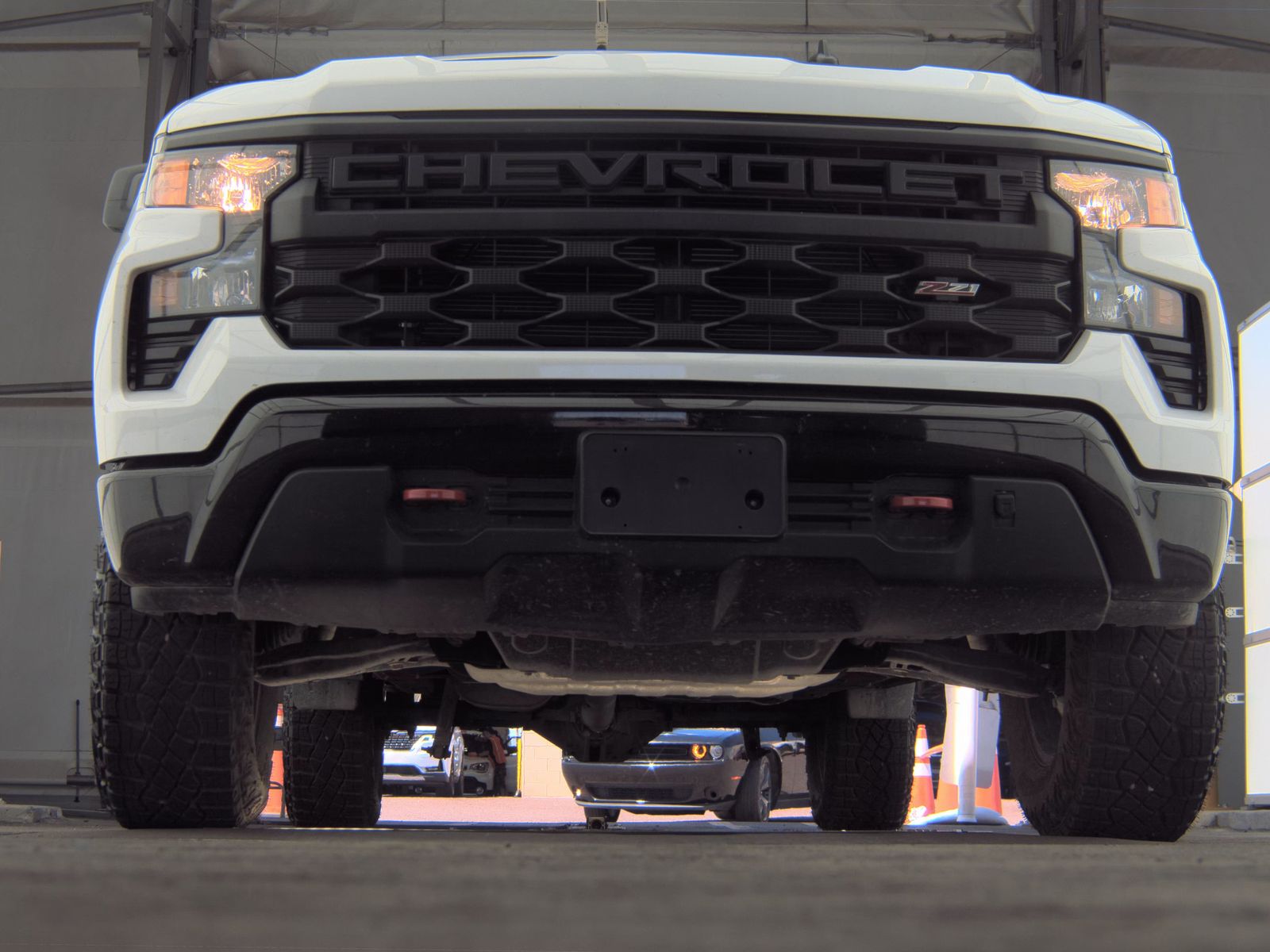 CHEVROLET SILVERADO - 4