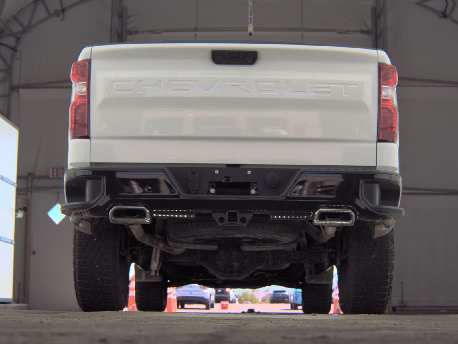 CHEVROLET SILVERADO - 8