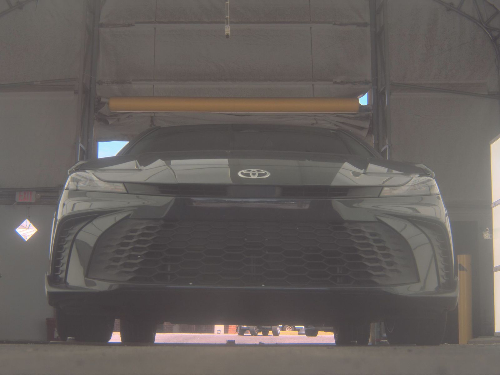 TOYOTA CAMRY - 4