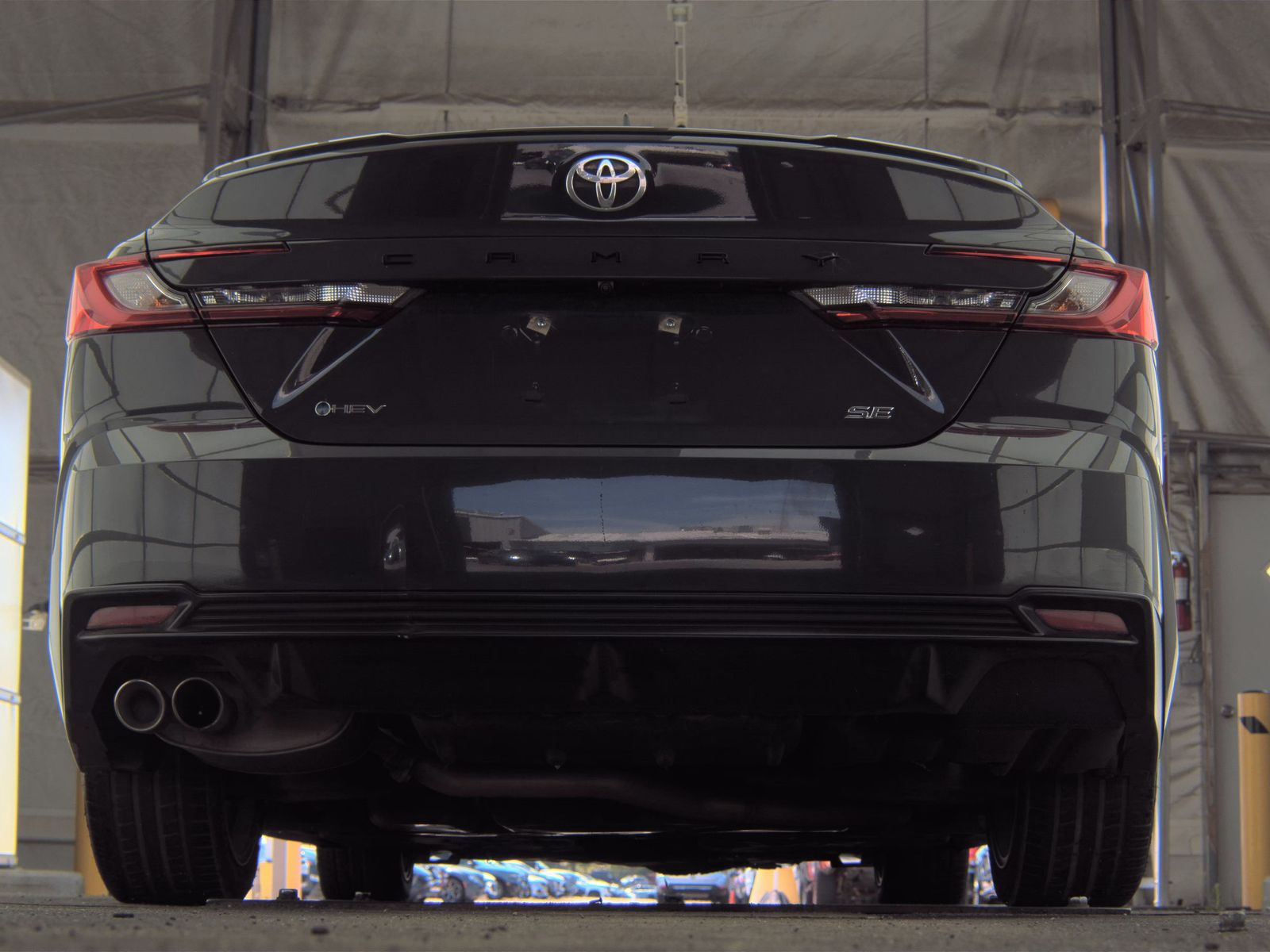 TOYOTA CAMRY - 8