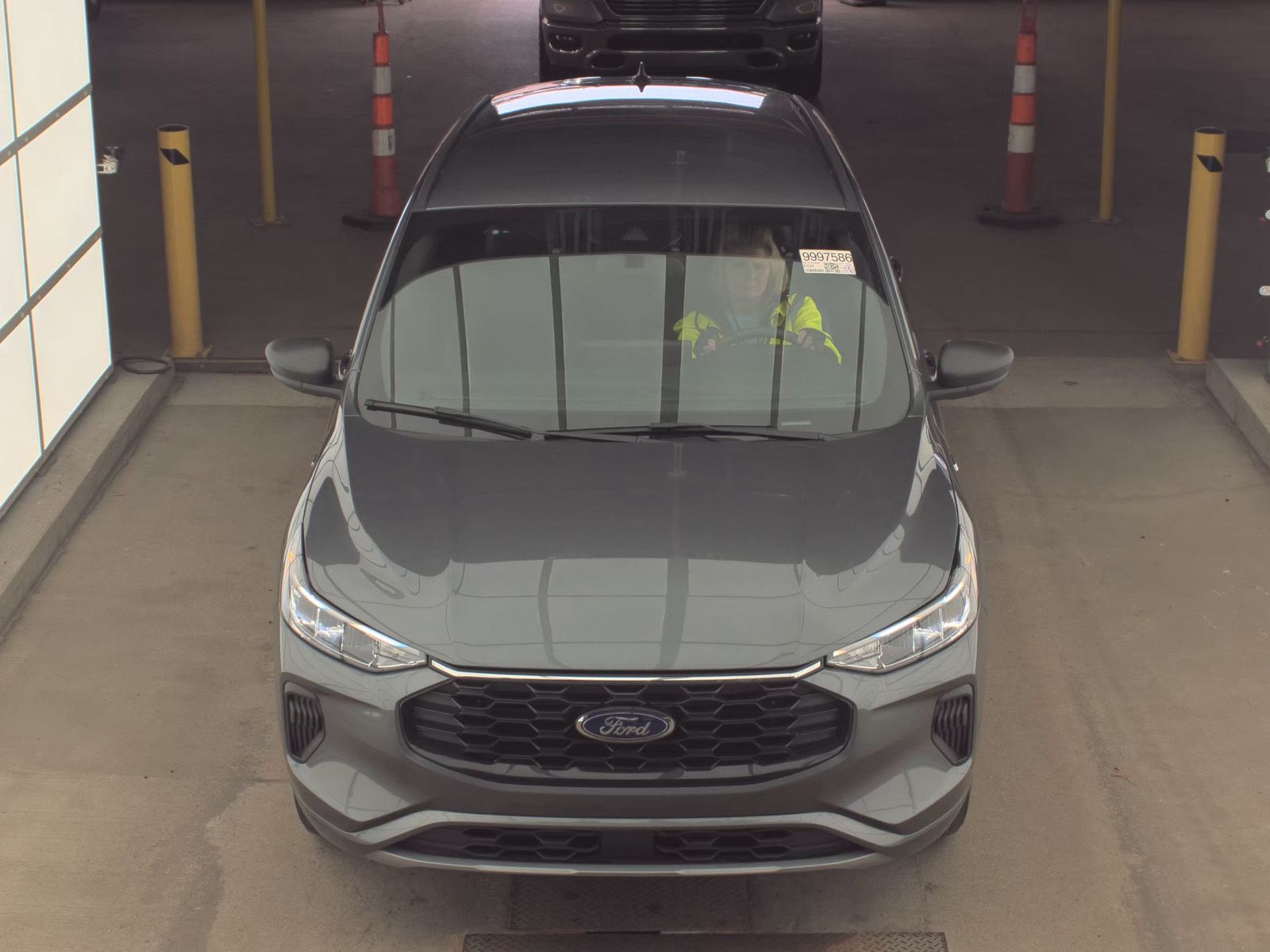 FORD ESCAPE - 3