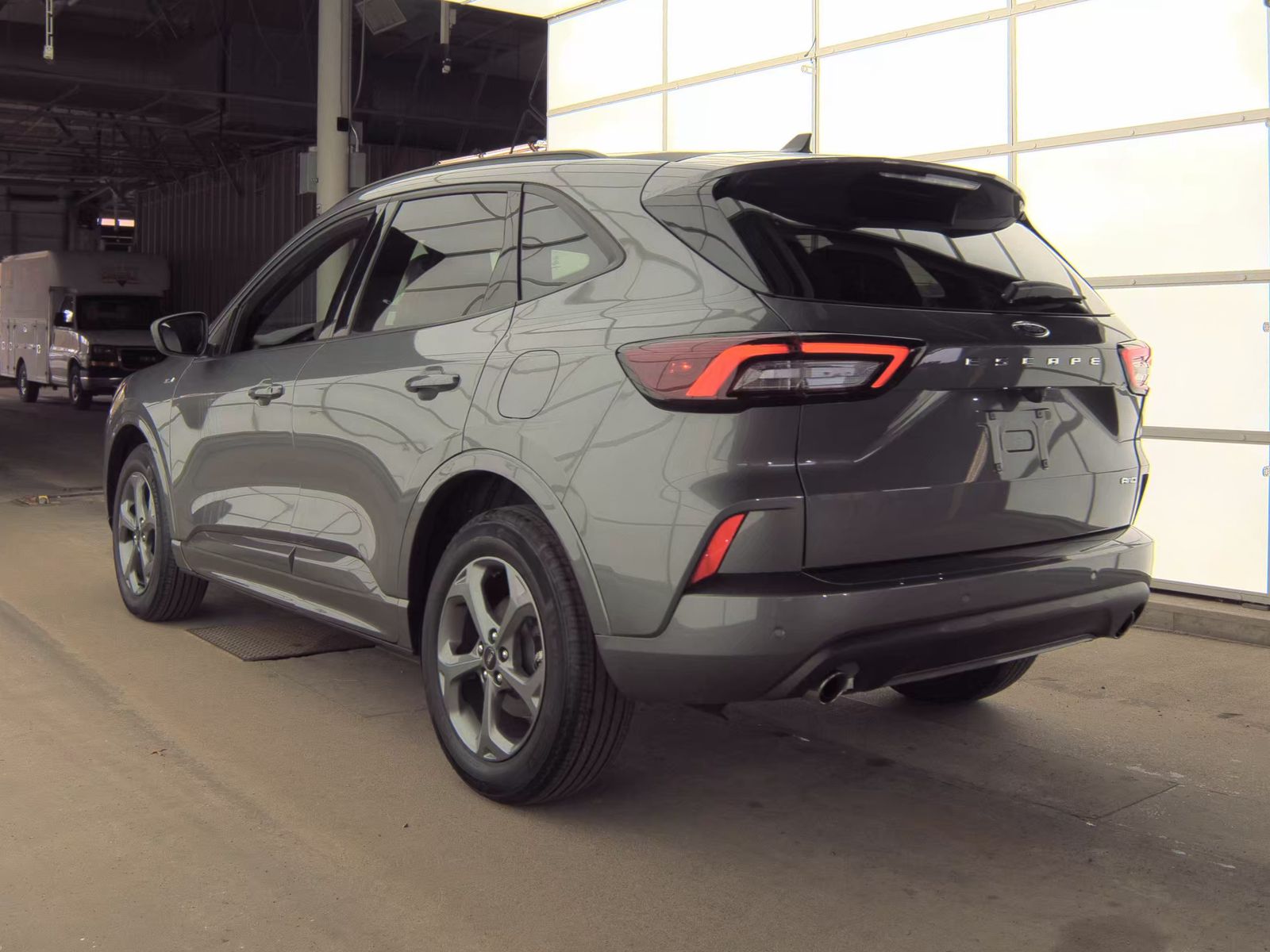 FORD ESCAPE - 9