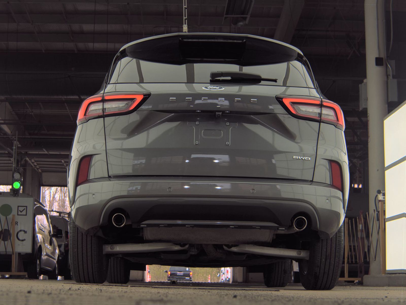 FORD ESCAPE - 8
