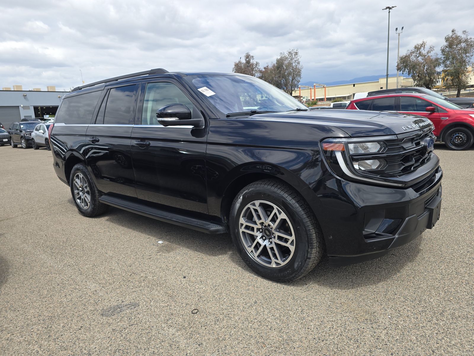 FORD EXPEDITION MAX - 4
