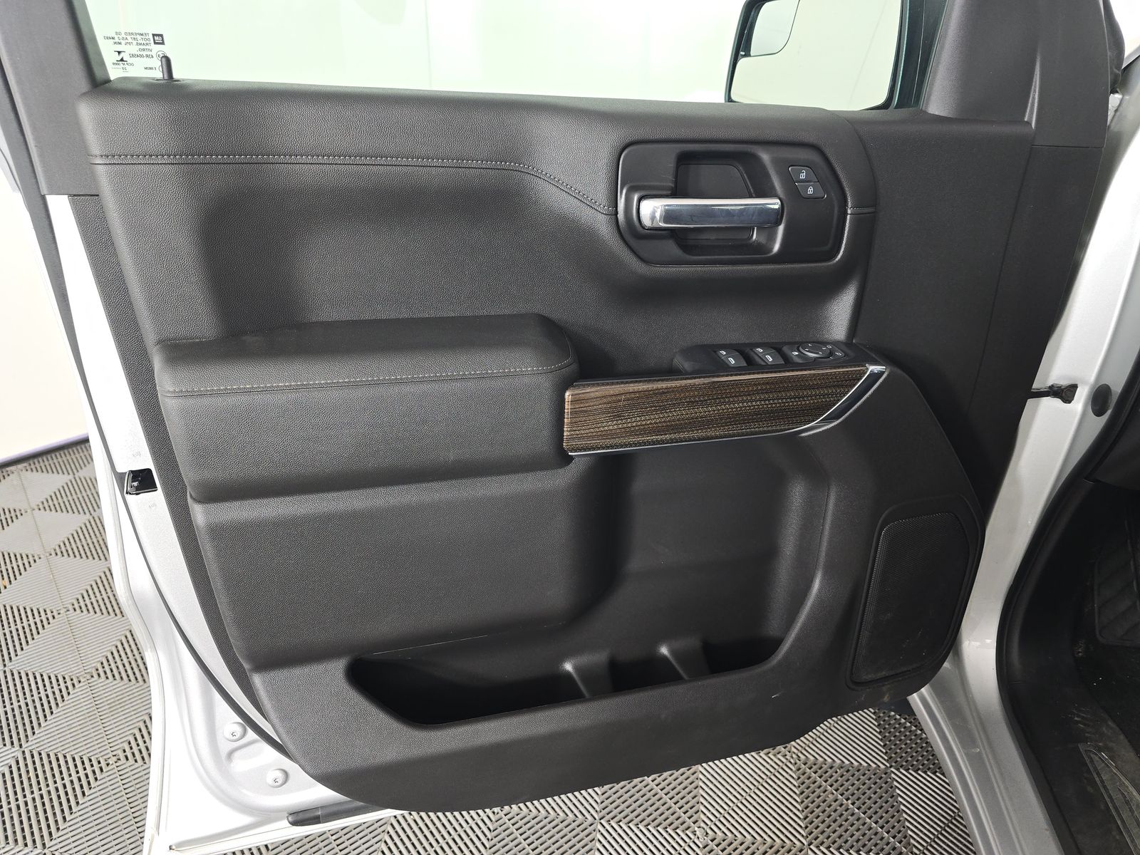 CHEVROLET OTHER - 10