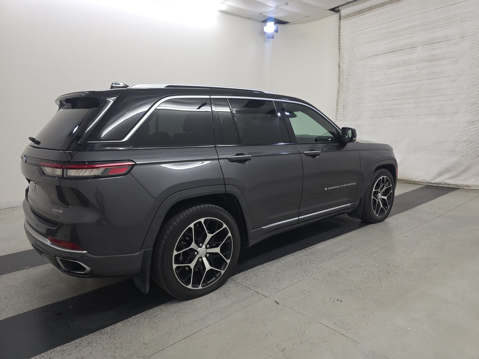 JEEP GRAND CHEROKEE - 5